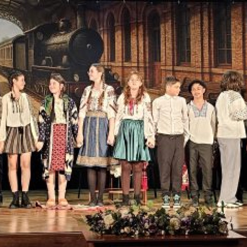 Elevii de la Școala Gimnazială &quot;Petru Rareș&quot; au adus cultura pe scenă