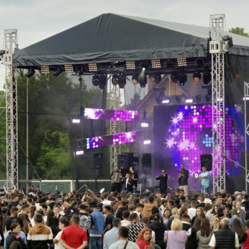 Mega Show la Buftea: stadionul &quot;Constantin Balalau&quot; plin de energie și muzică