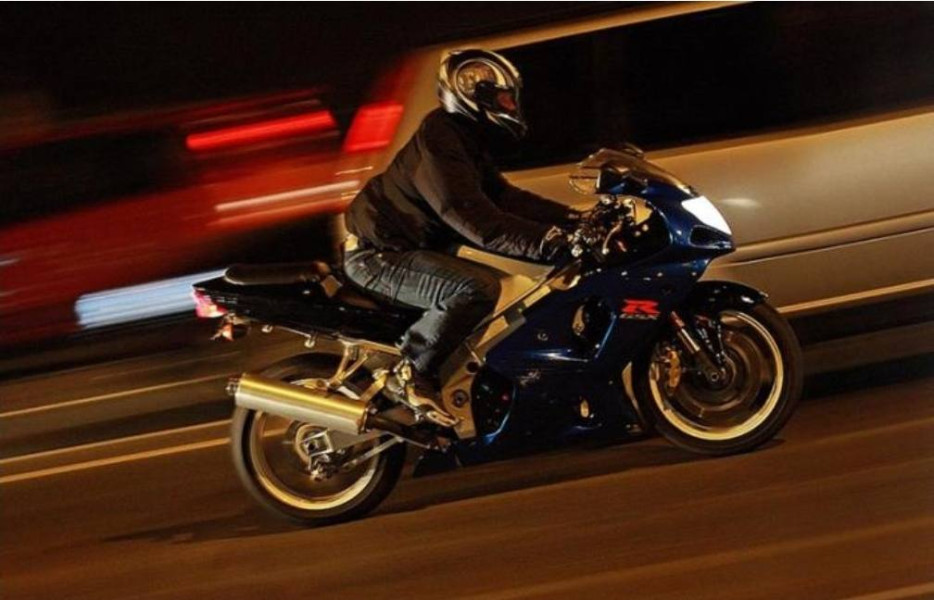 DÂMBOVIȚA: Acțiune pentru siguranța motocicliștilor, desfășurată de polițiștii dâmbovițeni